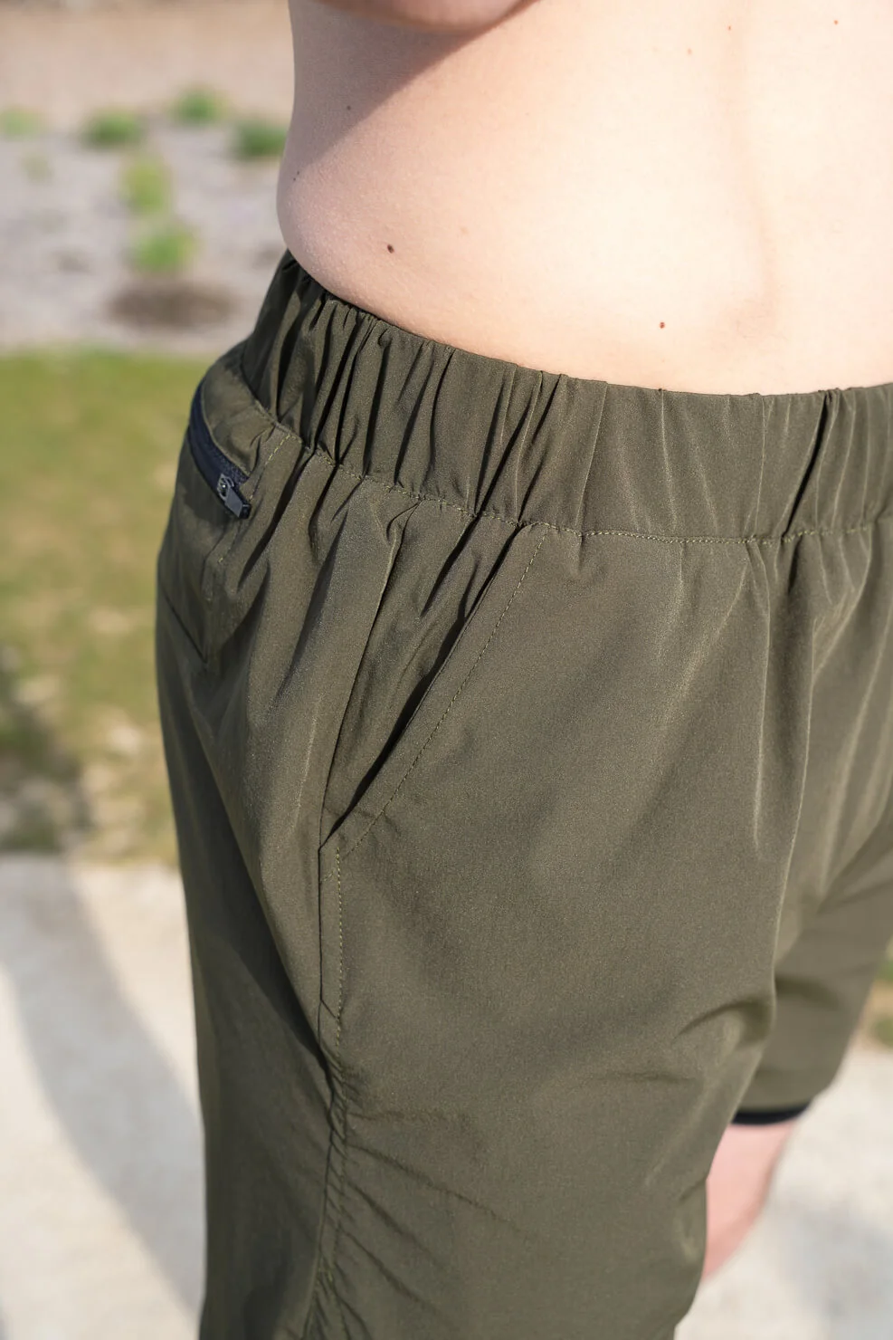 Short homme kaki-06